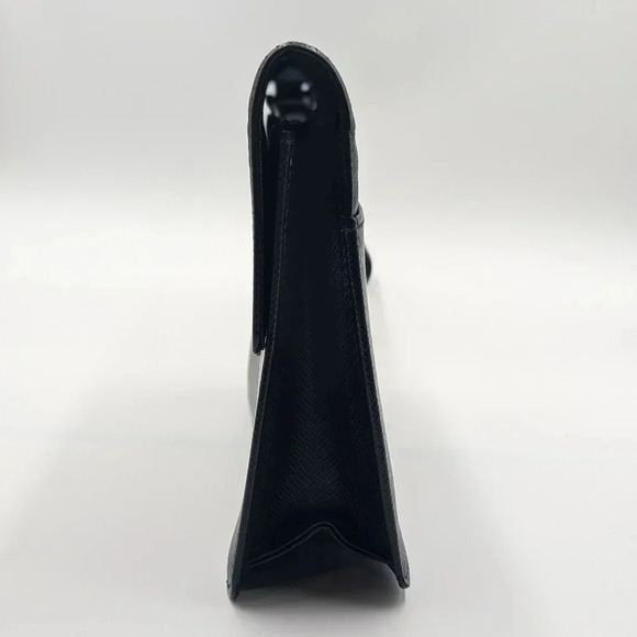 Louis Vuitton Taiga Pochette Selenga - Picture 4 of 15